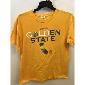 The Finals Golden State Warriors Short Sleeve Gold Large Short Sleeve‎ Tshirt